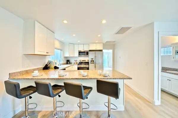 Sunset Beach, CA 90742,17016 7th Street