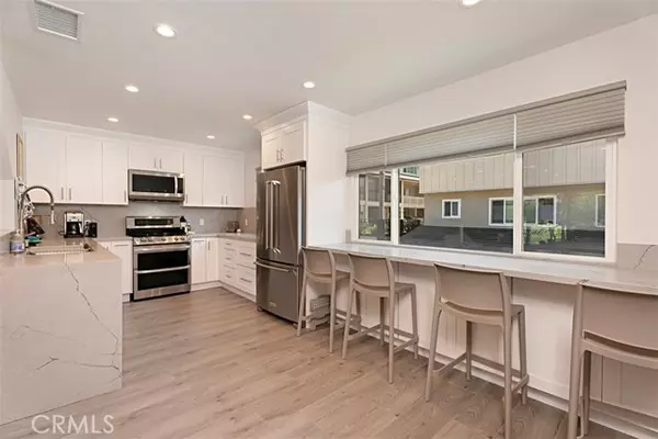 Laguna Beach, CA 92651,108 Blue Lagoon