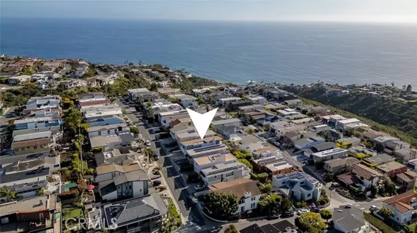 Laguna Beach, CA 92651,963 Santa Ana Street