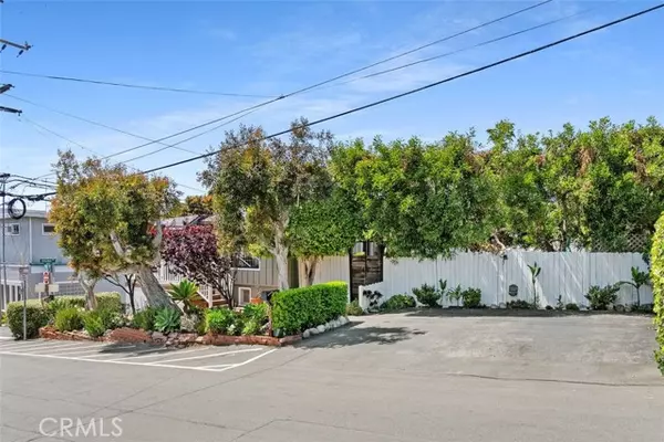 Laguna Beach, CA 92651,31645 2nd Avenue