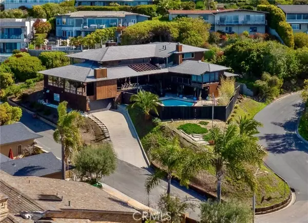 Laguna Beach, CA 92651,622 Mystic Way