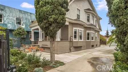 610 E 4th Street, Santa Ana, CA 92701