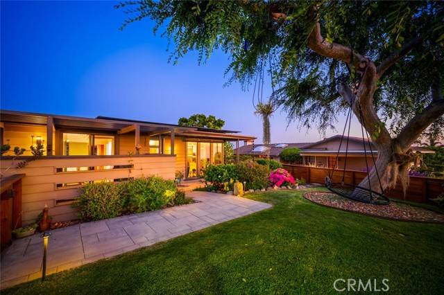 1687 Temple Hills Drive, Laguna Beach, CA 92651