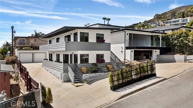 284 Chiquita Street, Laguna Beach, CA 92651
