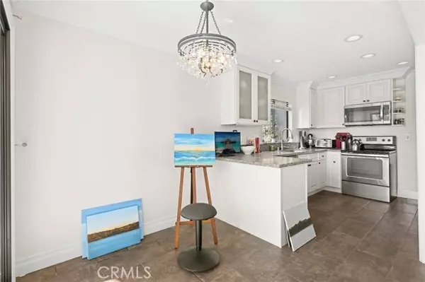 Laguna Beach, CA 92651,422 Cypress Street