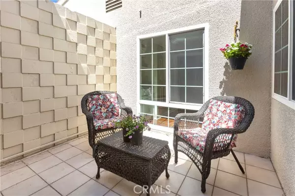Laguna Woods, CA 92637,741 Avenida Majorca #B