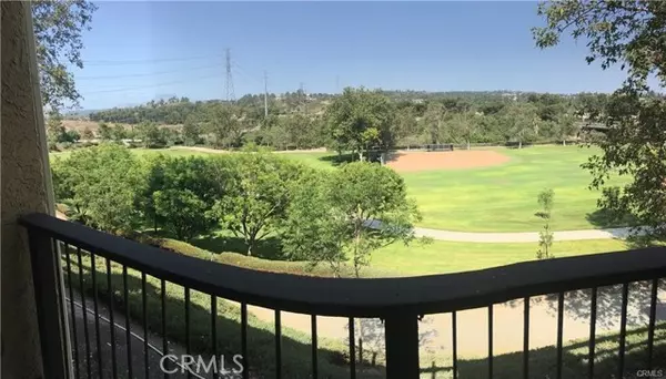 25561 Indian Hill Lane #V, Laguna Hills, CA 92653