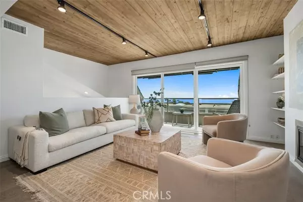Laguna Beach, CA 92651,21777 Ocean Vista Drive #28