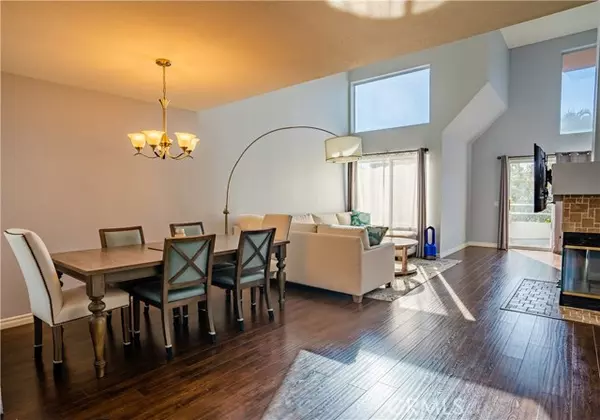 Mission Viejo, CA 92691,27668 Emerald #175