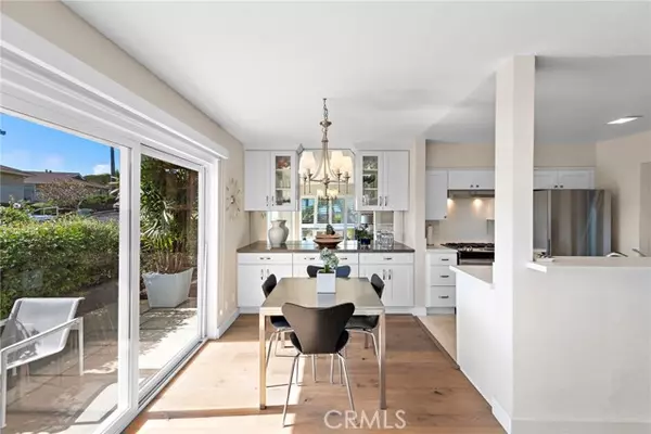 Laguna Beach, CA 92651,21703 Ocean Vista Drive #102