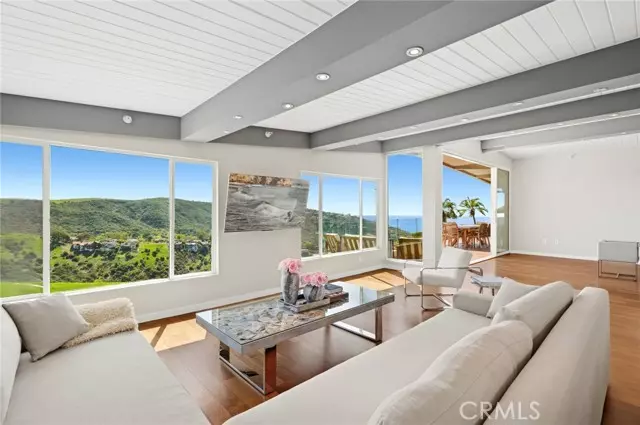 2085 Temple Hills Drive, Laguna Beach, CA 92651