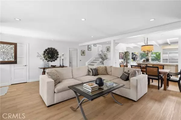 Corona Del Mar (newport Beach), CA 92625,540 De Anza Drive