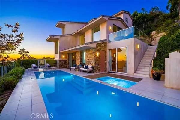 Laguna Beach, CA 92651,2300 Crestview