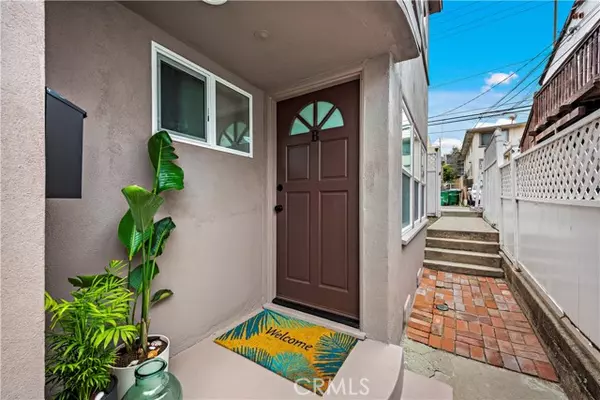 Laguna Beach, CA 92651,432 N Coast #B