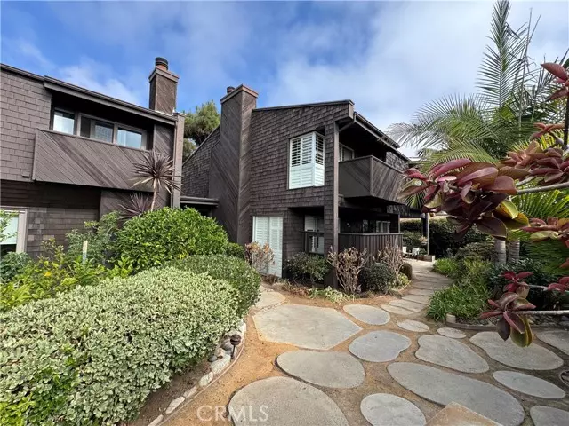339 Cypress Drive, Laguna Beach, CA 92651