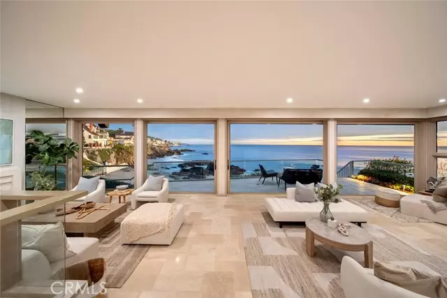 Laguna Beach, CA 92651,1907 Ocean Way