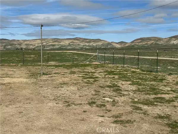 California Valley, CA 93453,14355 Bella Road