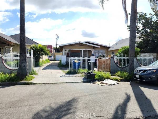 5846 Denver Avenue, Los Angeles, CA 90044