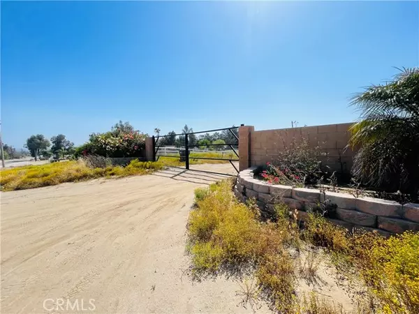 Perris, CA 92570,22285 Old Elsinore Road