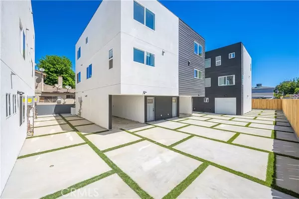 Van Nuys (los Angeles), CA 91405,6830 Hazeltine Avenue #3