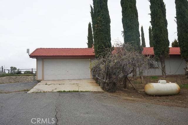 Tehachapi, CA 93561,23171 Woodford Tehachapi Road