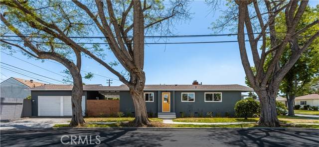 Long Beach, CA 90805,5922 John Avenue
