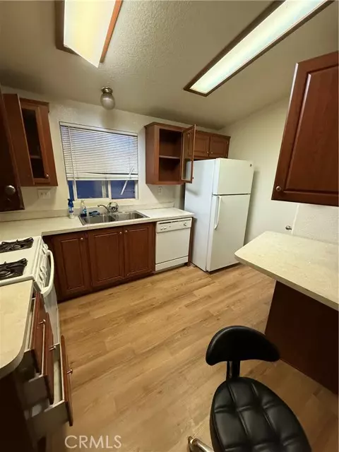 Lynwood, CA 90262,5300 Cortland Street #27