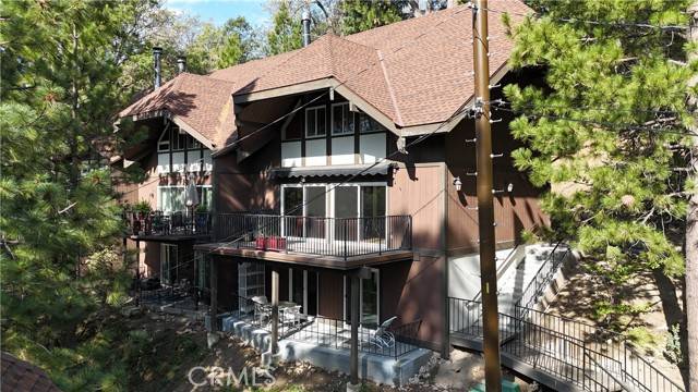 966 Willow Creek Road #14, Lake Arrowhead, CA 92352