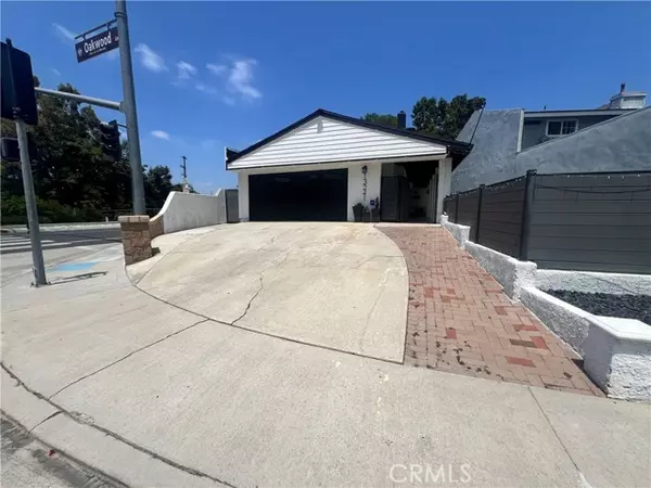 13241 Oakwood Lane, La Mirada, CA 90638
