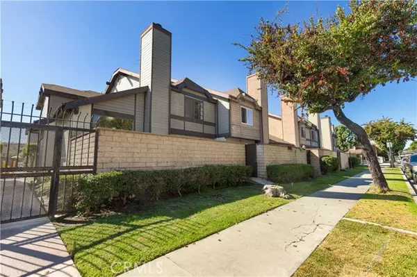 Huntington Park, CA 90255,6000 Arbutus Avenue #F