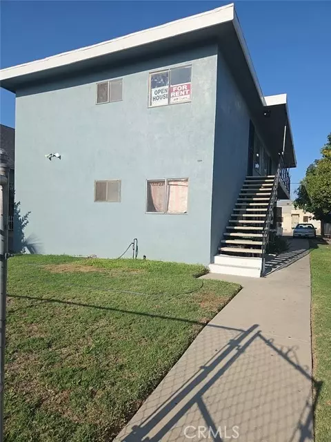 Los Angeles, CA 90011,1451 E 21 St #3