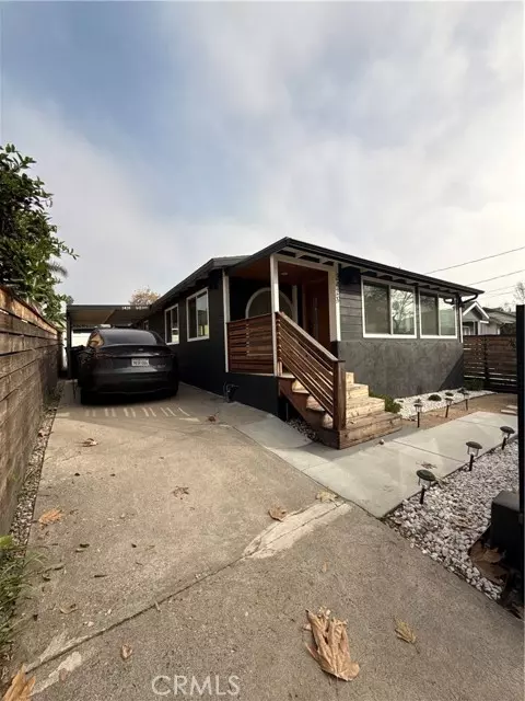 3439 Plata, Los Angeles, CA 90026