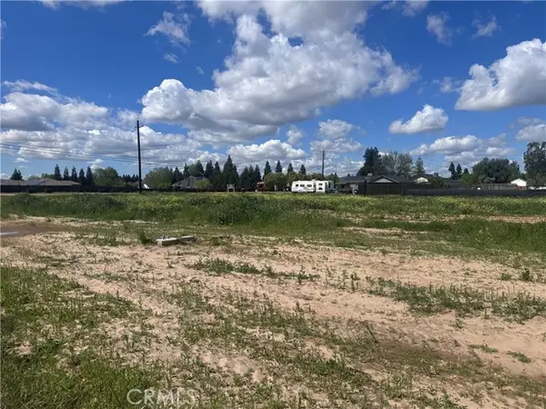 Atwater, CA 95301,0 White Crane