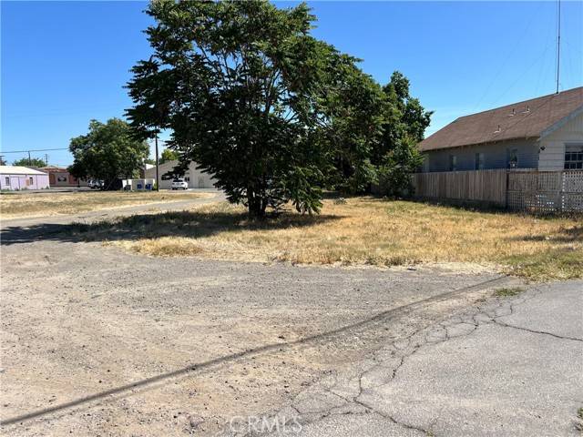 Los Banos, CA 93635,200 J Street