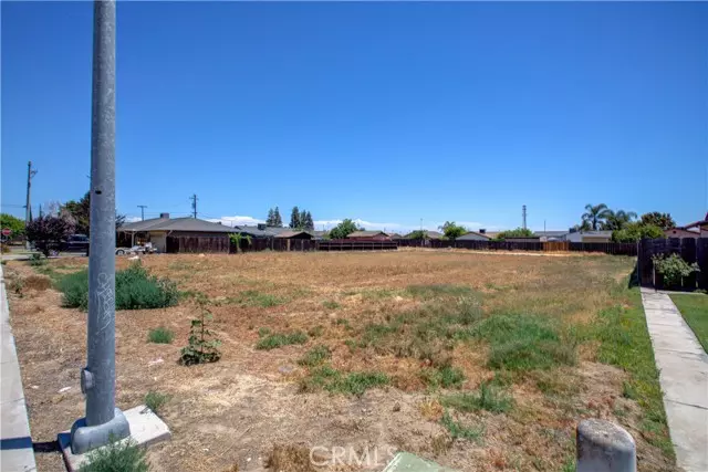 612 East Avenue, Livingston, CA 95334