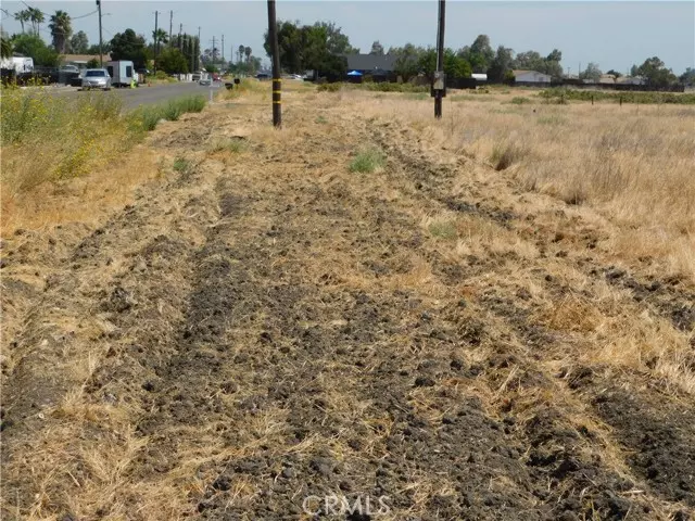 21477 Reynolds Avenue, Dos Palos, CA 93620