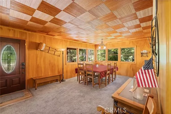 Bass Lake, CA 93604,39162 Manzanita