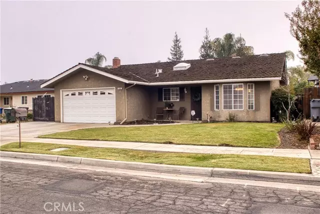 4630 N Lorna, Fresno, CA 93705