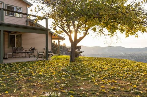 45183 Sno Flake Lane, Ahwahnee, CA 93601