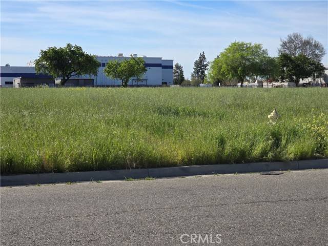 817 Beechcraft Avenue, Merced, CA 95341