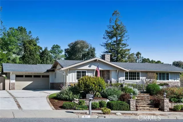 Thousand Oaks, CA 91360,611 Camino Manzanas