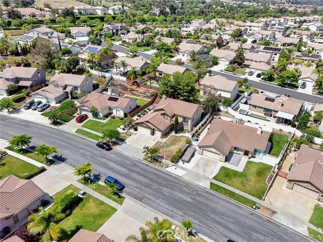 Corona, CA 92882,3506 Belvedere Way