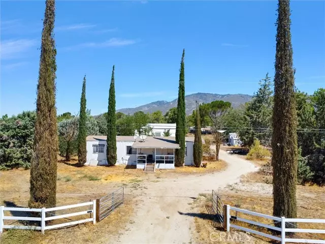Anza, CA 92539,55880 Mitchell Road