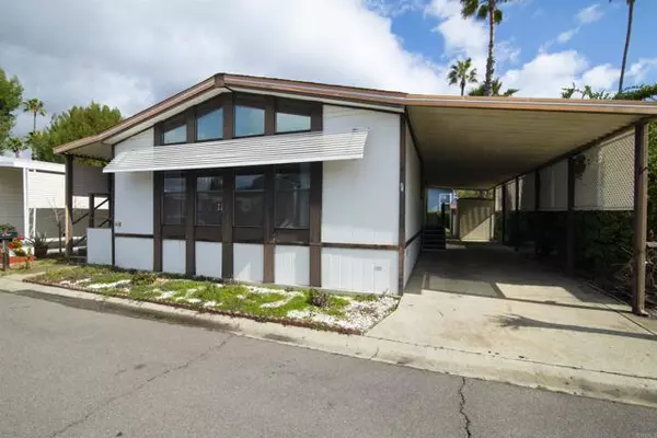 2300 E Valley Parkway #104, Escondido, CA 92027