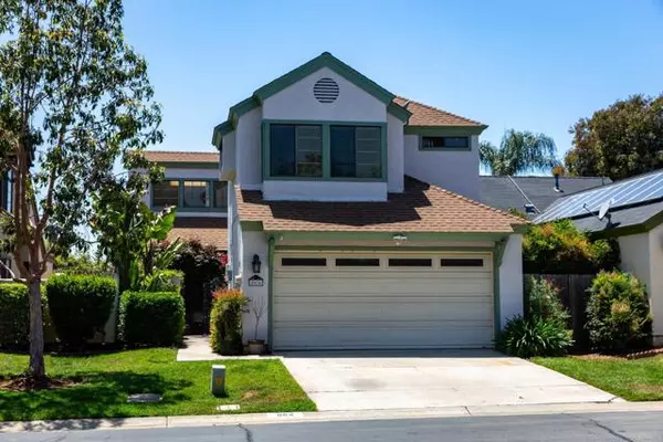 864 Venice Gln, Escondido, CA 92026