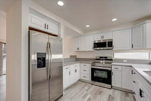 1935 Sunset Dr. #45, Escondido, CA 92025