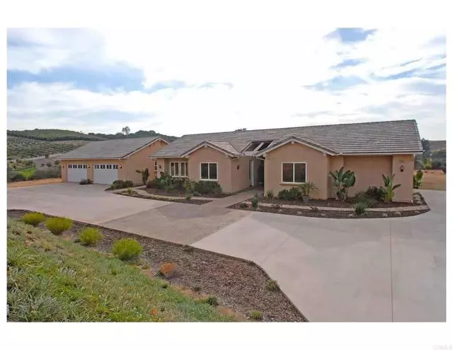 Bonsall, CA 92003,32183 Dos Ninas Rd