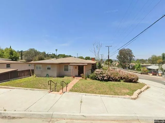 Escondido, CA 92025,906 W 5th