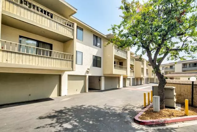 3215 Midway #703, San Diego, CA 92110