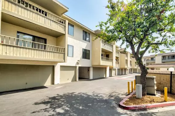 3215 Midway #703, San Diego, CA 92110